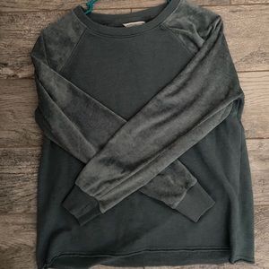 American eagle crew neck
